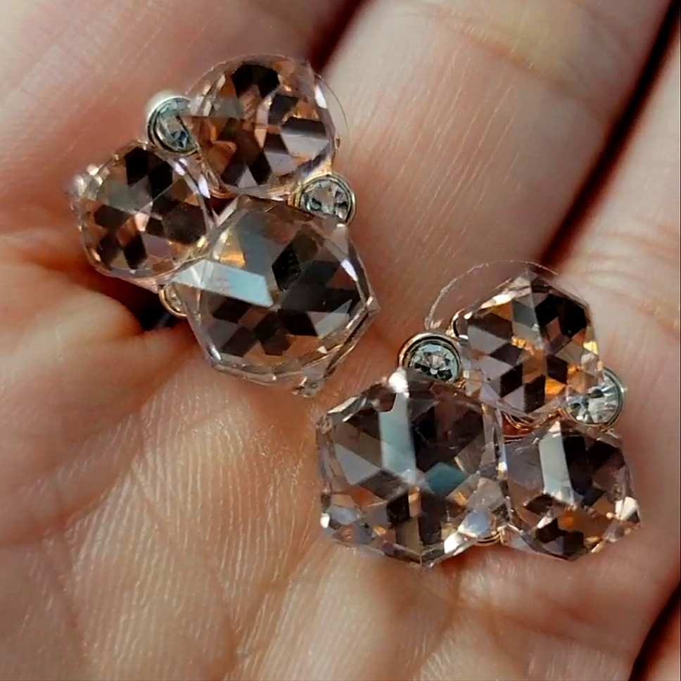 Beautiful Rose Gold Blush Colored Crystal Cubes And Cz Stud Earrings